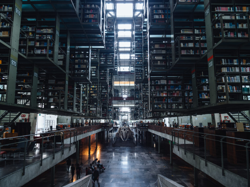 メキシコシティ観光｜美しい空中図書館「ヴァスコンセロス図書館」