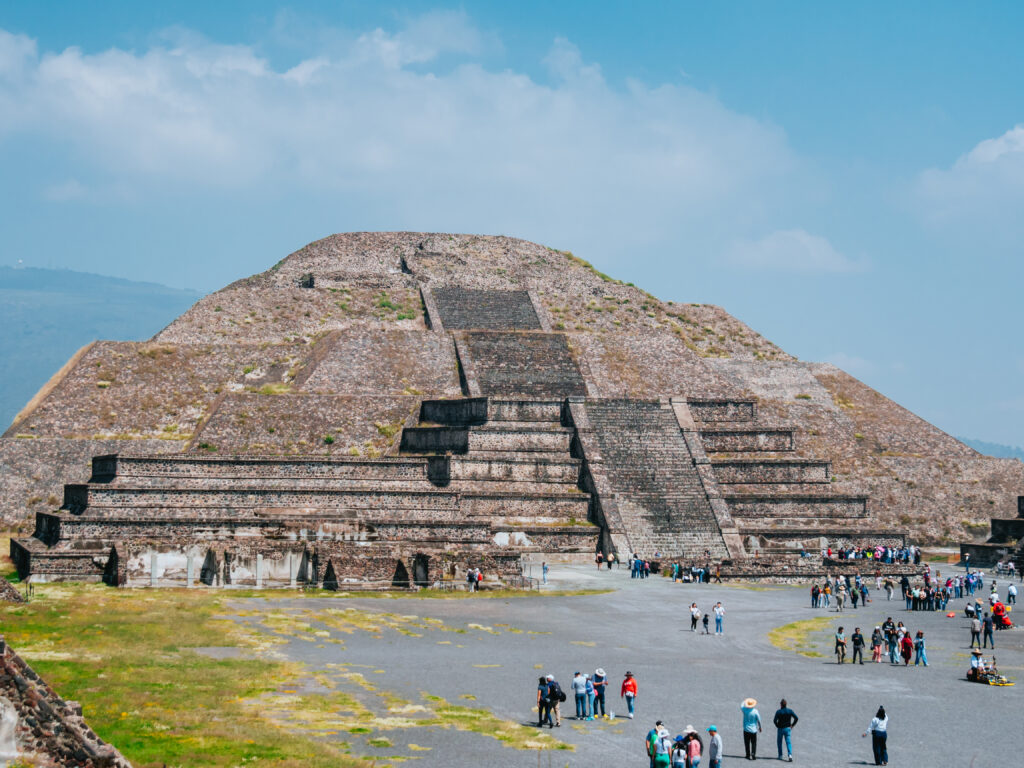 メキシコ｜世界遺産「テオティワカン」日帰り観光、バスでの行き方