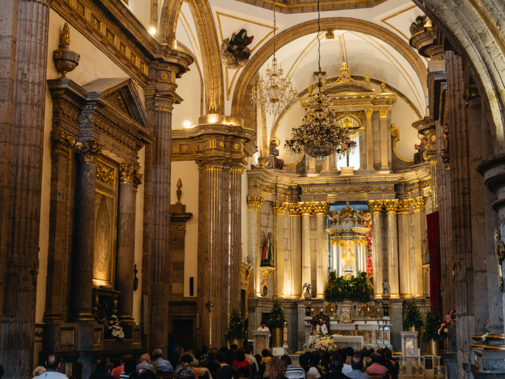 サポパン大聖堂（Basílica de Nuestra Señora de Zapopan）