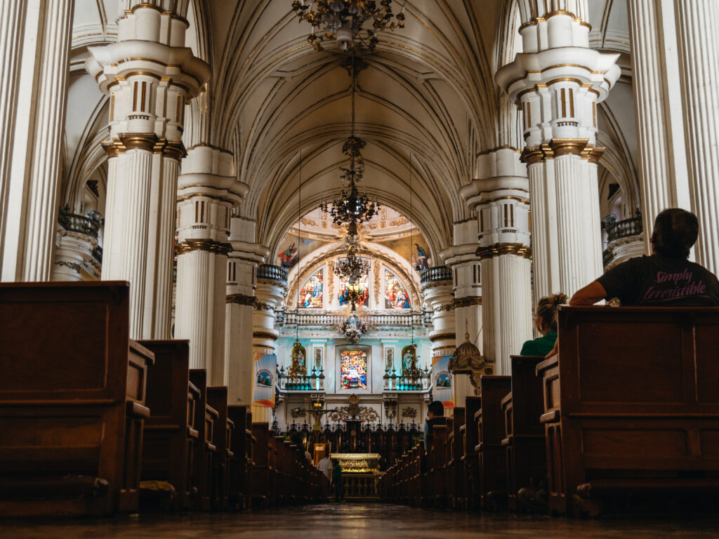 グアダラハラ大聖堂（Catedral de Guadalajara (Catedral Basílica de la Asunción de María Santísima)）