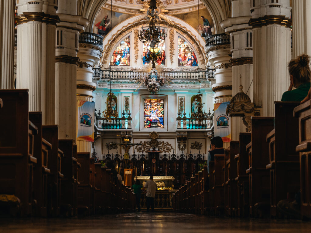 グアダラハラ大聖堂（Catedral de Guadalajara (Catedral Basílica de la Asunción de María Santísima)）