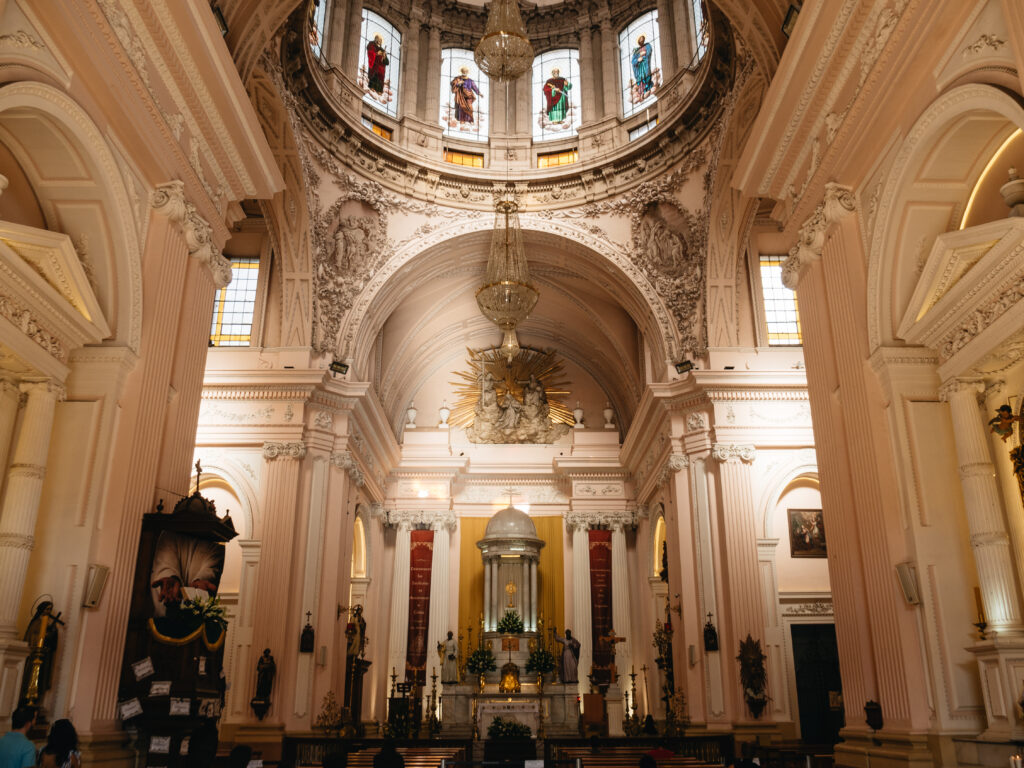 グアダラハラ大聖堂（Catedral de Guadalajara (Catedral Basílica de la Asunción de María Santísima)）
