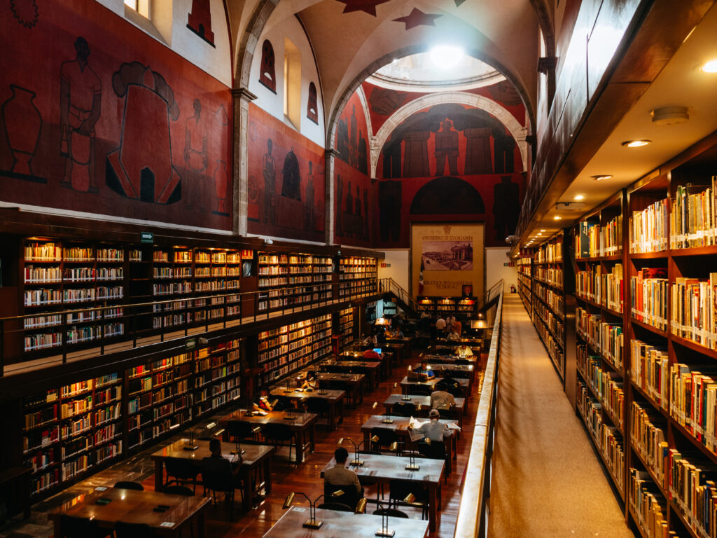 グアダラハラ公立図書館（Biblioteca Iberoamericana Octavio Paz）