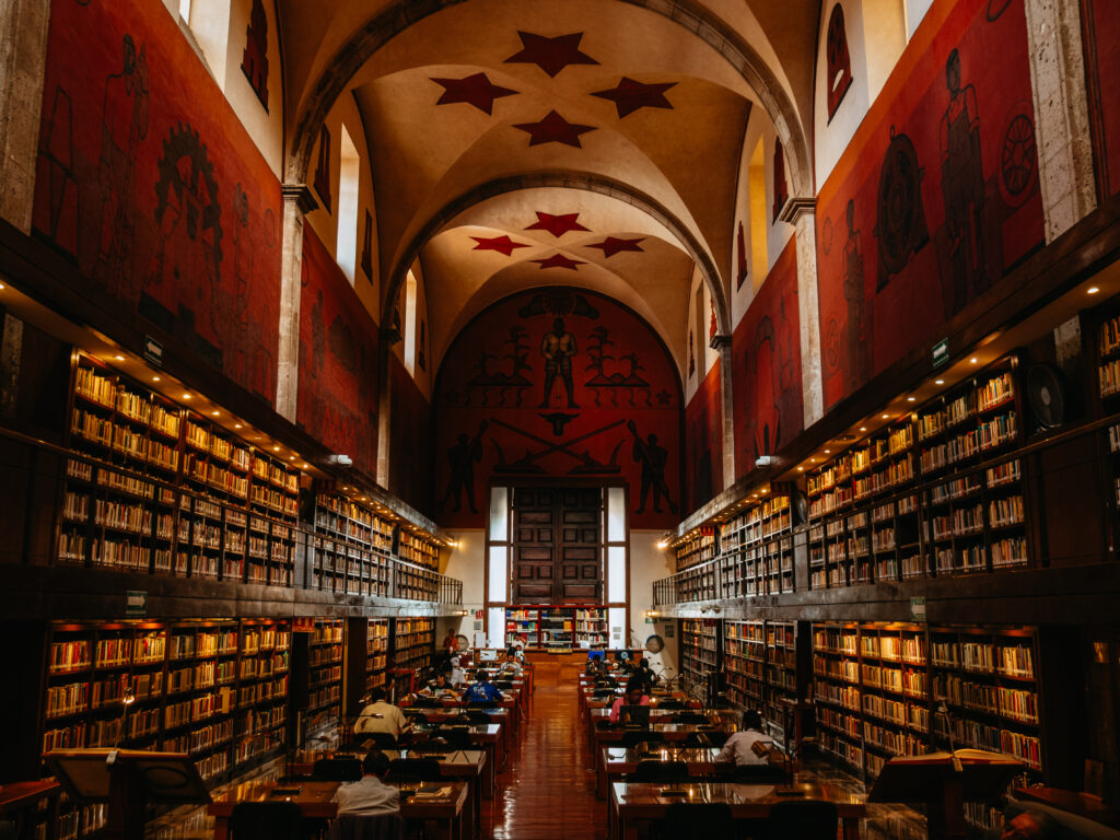 グアダラハラ公立図書館（Biblioteca Iberoamericana Octavio Paz）