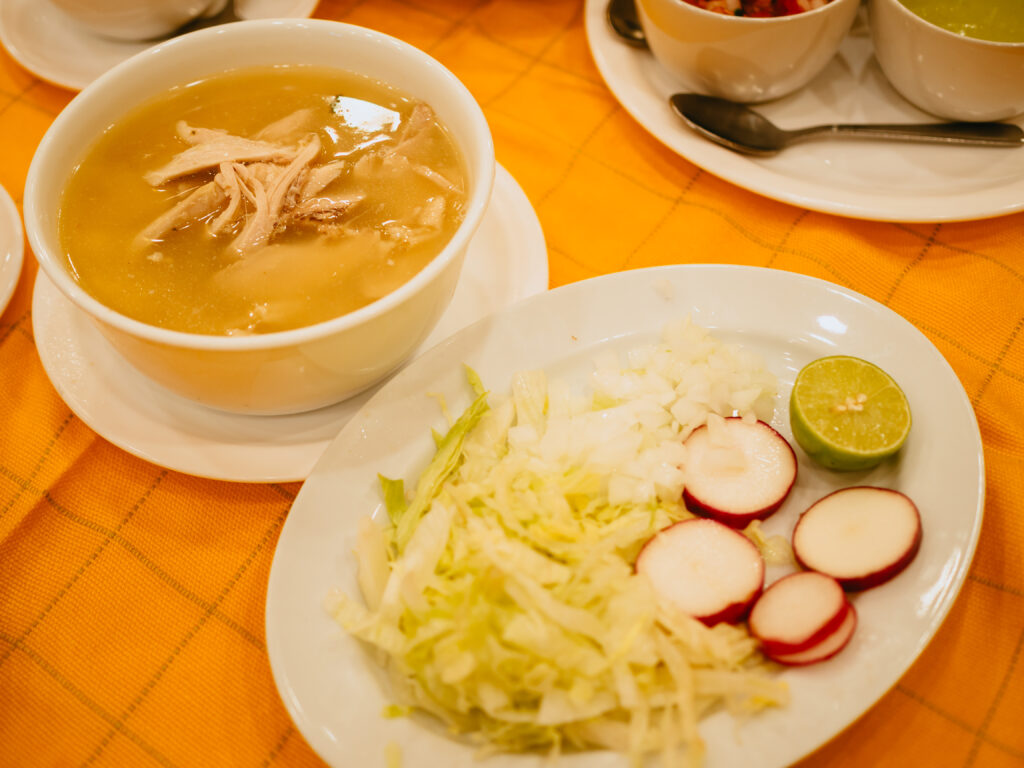 夕食：La Chata de Guadalajara