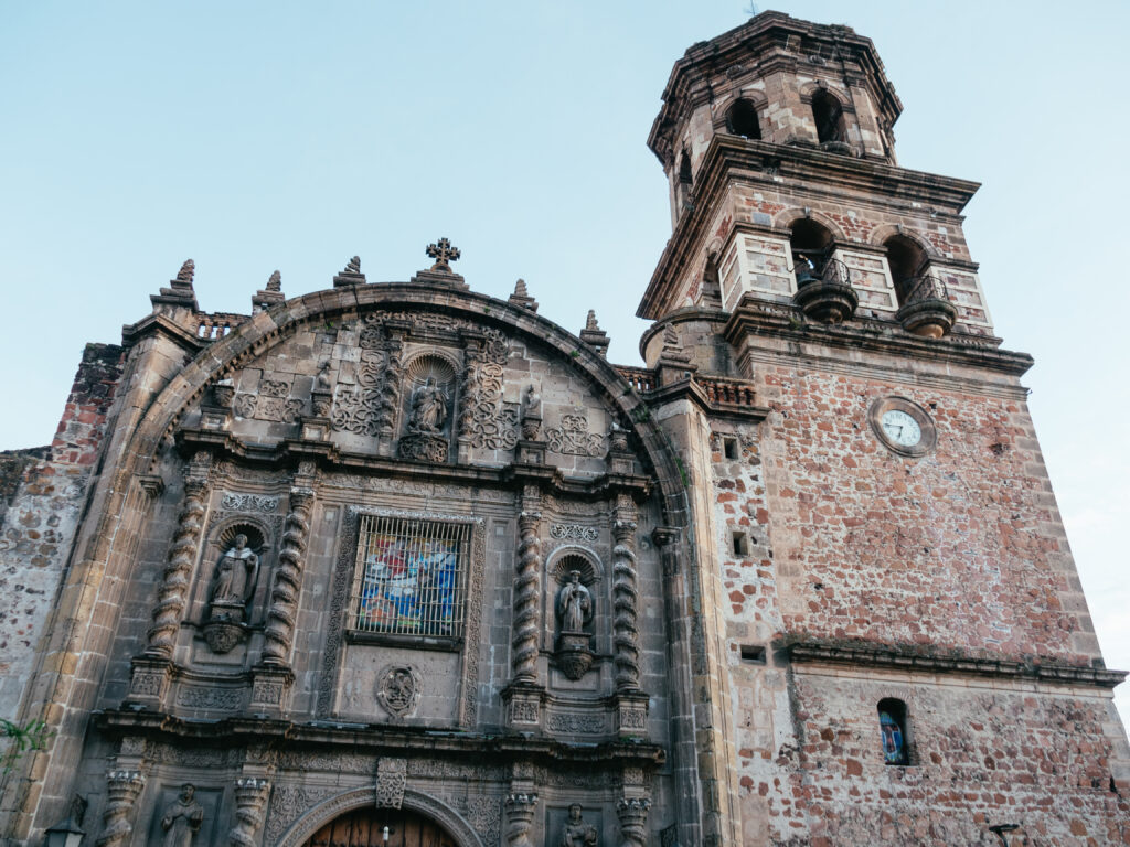 サンフランシスコ教会（Templo y Convento Franciscano de San Francisco de Asís）