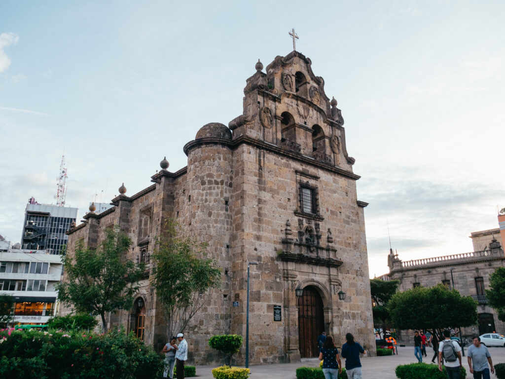 アランサス聖母教会（Templo de Nuestra Señora de Aranzazú）