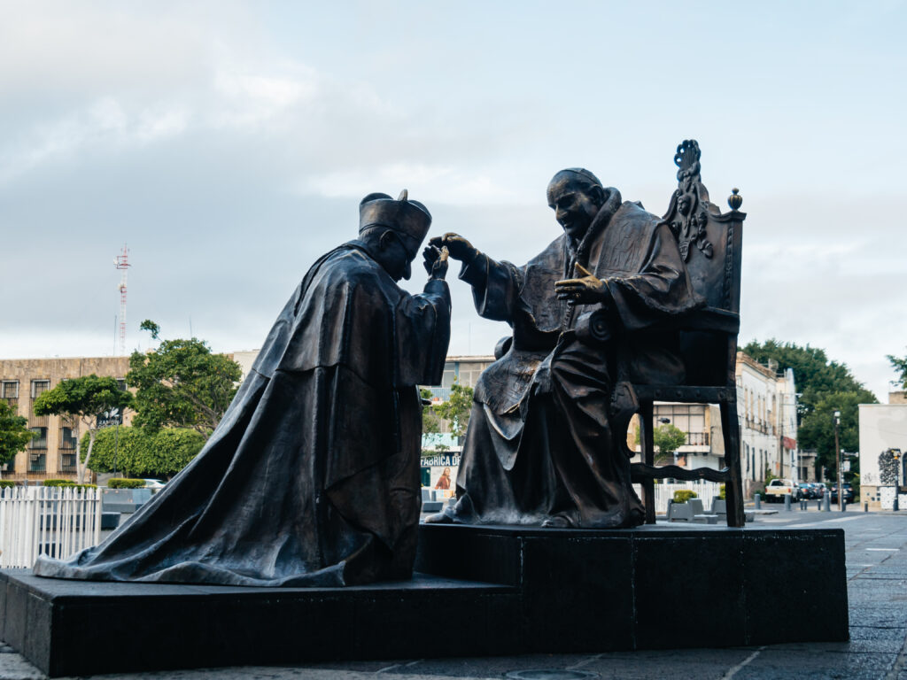 聖体聖堂（贖罪教会、Parroquia El Expiatorio Eucarístico）