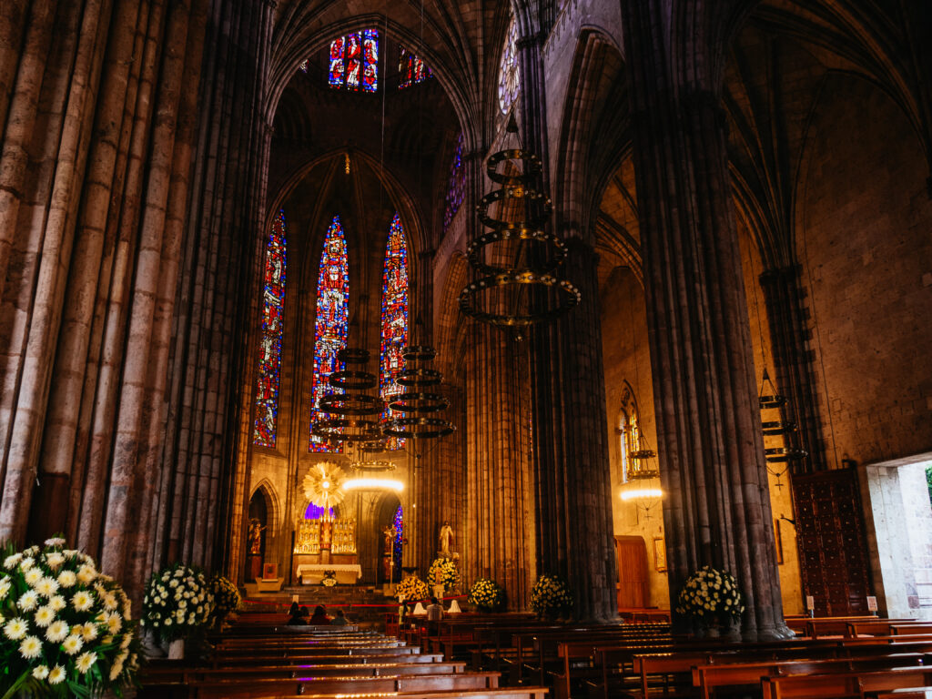 聖体聖堂（贖罪教会、Parroquia El Expiatorio Eucarístico）