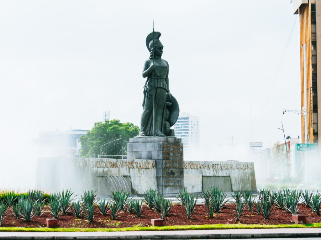 ミネルヴァのロータリー（Glorieta de La Minerva）