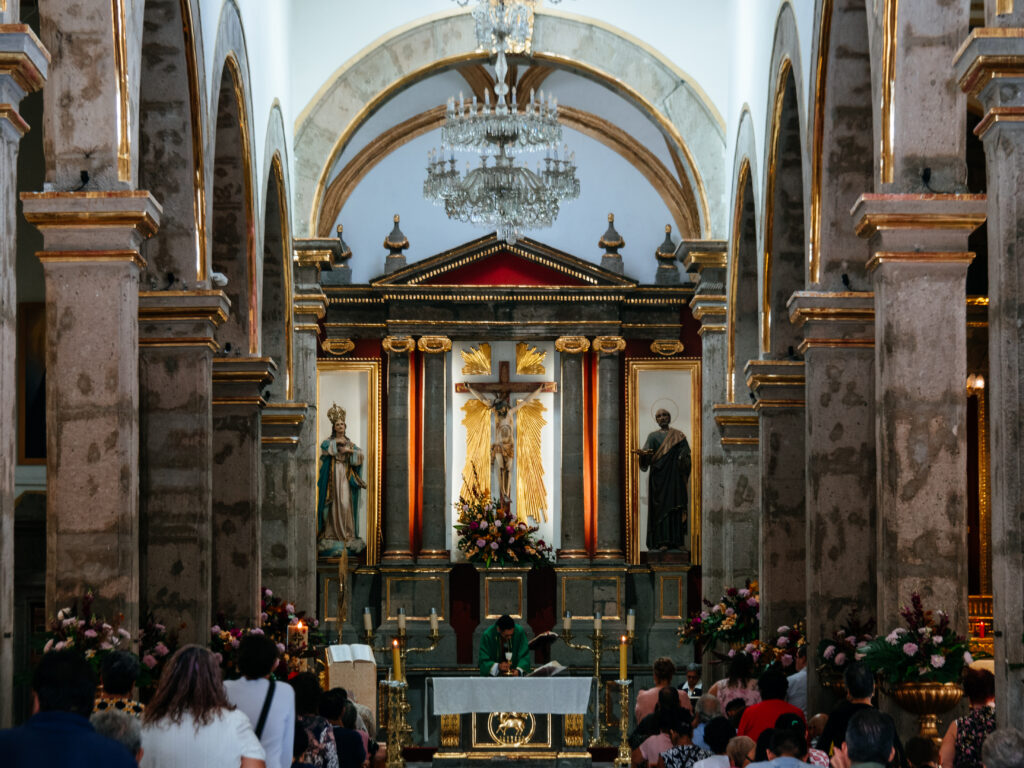Parroquia San Pedro Apóstol