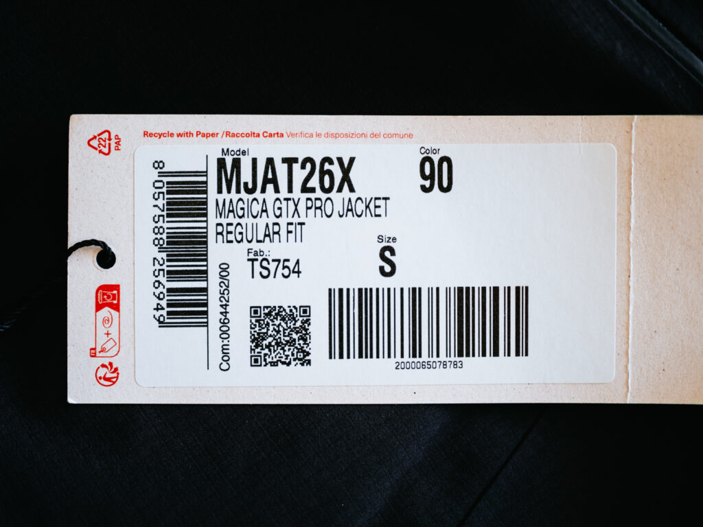 【レビュー】MONTURA（モンチュラ）｜人と被らないシェルジャケット「MAGICA GTX PRO」