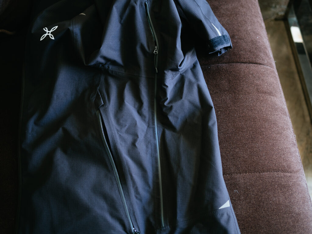 【レビュー】MONTURA（モンチュラ）｜人と被らないシェルジャケット「MAGICA GTX PRO」