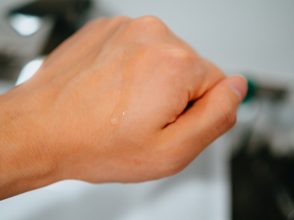 【レビュー】CVITAS(シービタス)｜敏感肌でも使えて肌のザラつきが消えるビタミンC化粧水