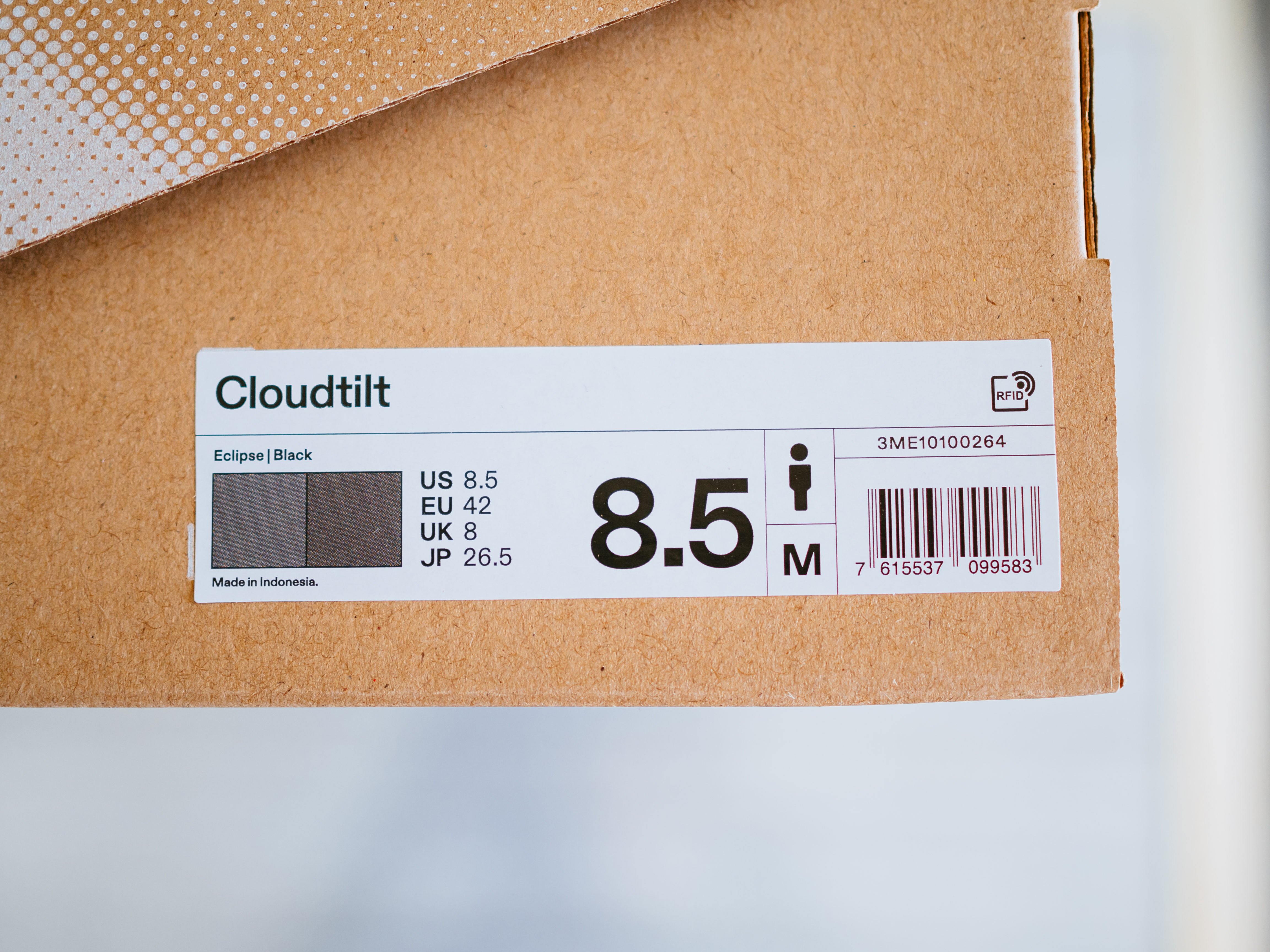 【レビュー】On(オン)|旅行のお供シューズ。快適にたくさん歩ける「Cloudtilt」