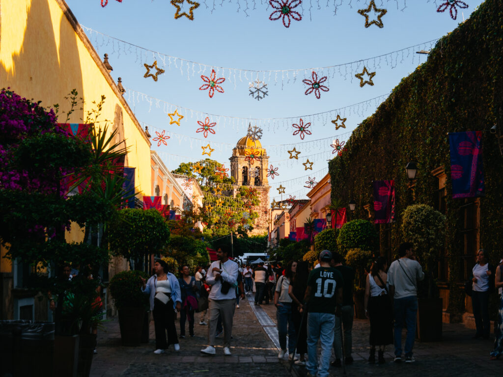 テキーラ中央広場(Plaza Principal Tequila)