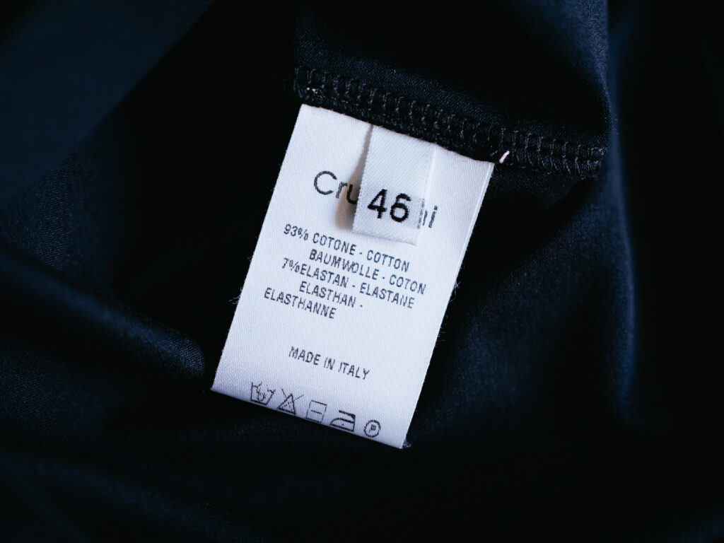 【レビュー】Cruciani（クルチアーニ）｜ストレッチ素材のクルーネックTシャツ
