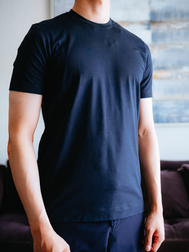 【レビュー】Cruciani（クルチアーニ）｜ストレッチ素材のクルーネックTシャツ