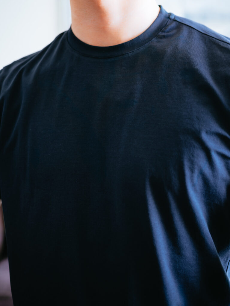 【レビュー】Cruciani（クルチアーニ）｜ストレッチ素材のクルーネックTシャツ